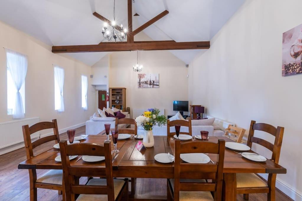 Holiday home The Old Hay Barn - Games Room, Gym, Sleeps 8